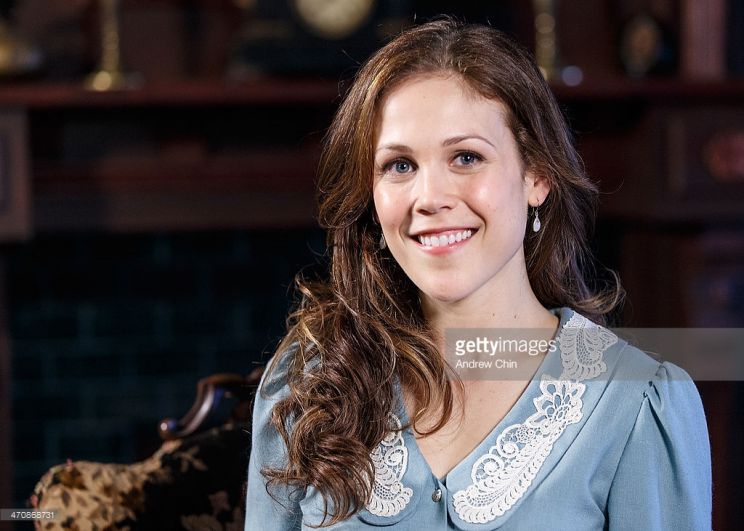 Erin Krakow