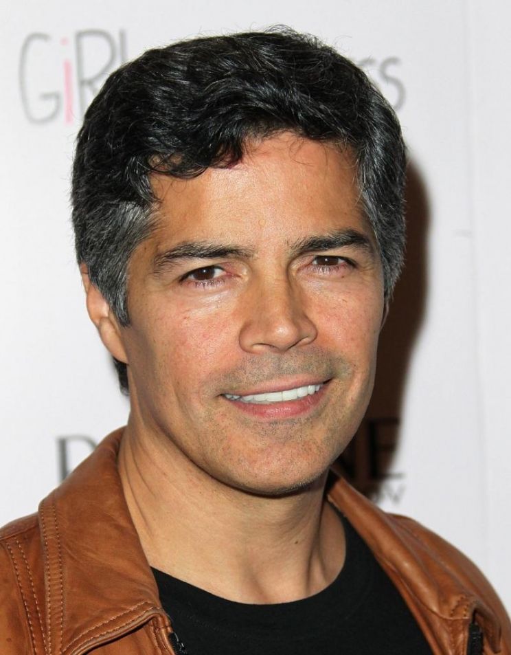 Esai Morales