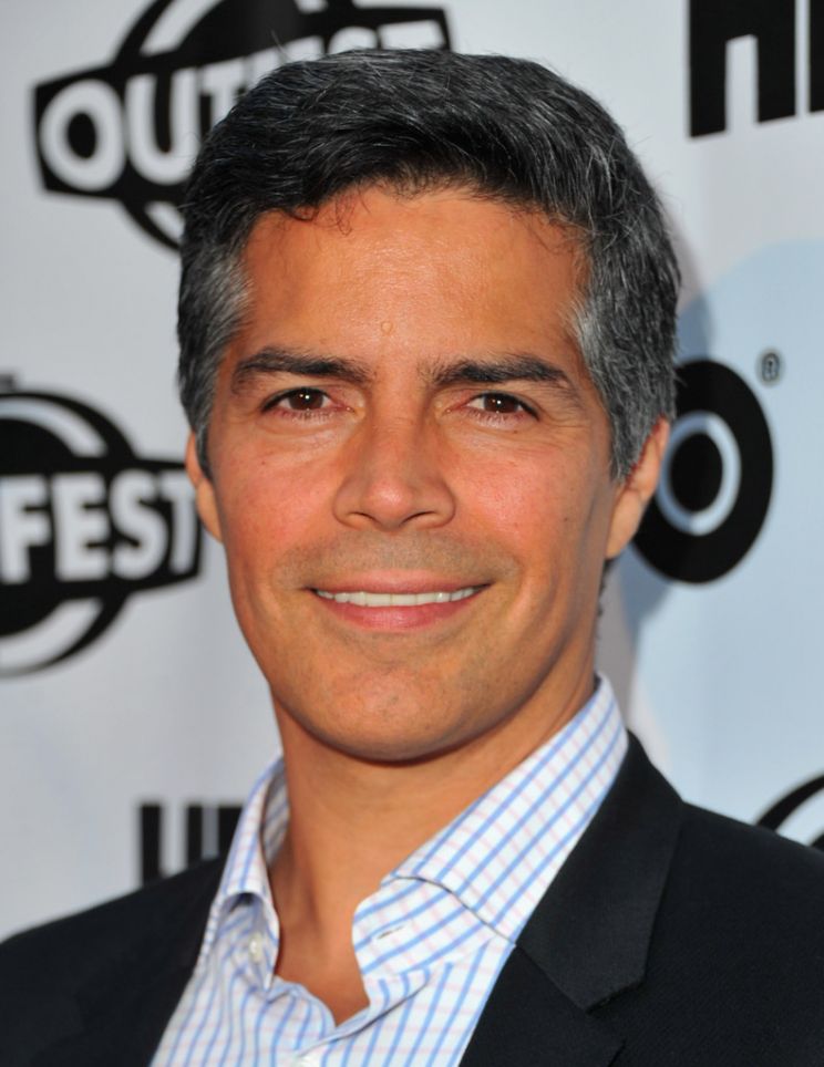 Esai Morales