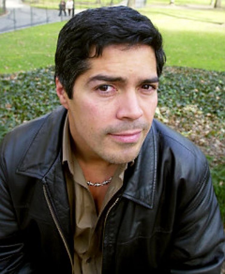 Esai Morales