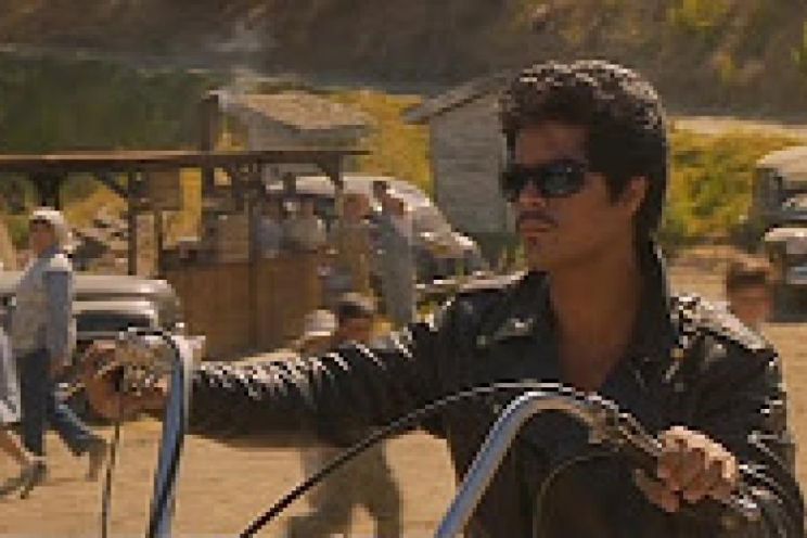 Esai Morales