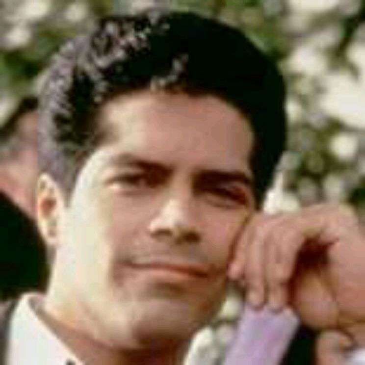 Esai Morales