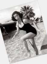Estelita Rodriguez photo