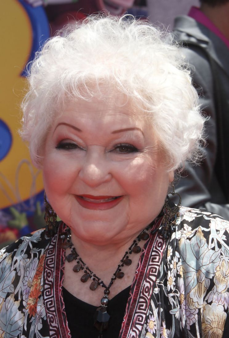 Estelle Harris