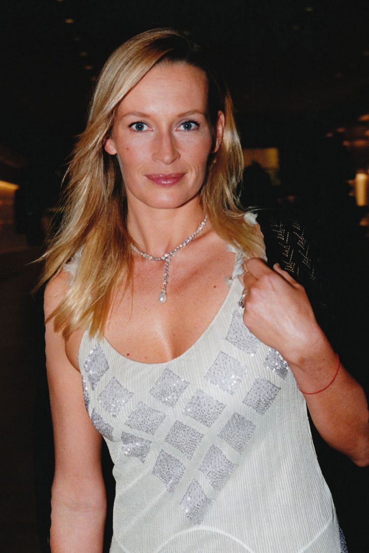 Estelle Lefébure