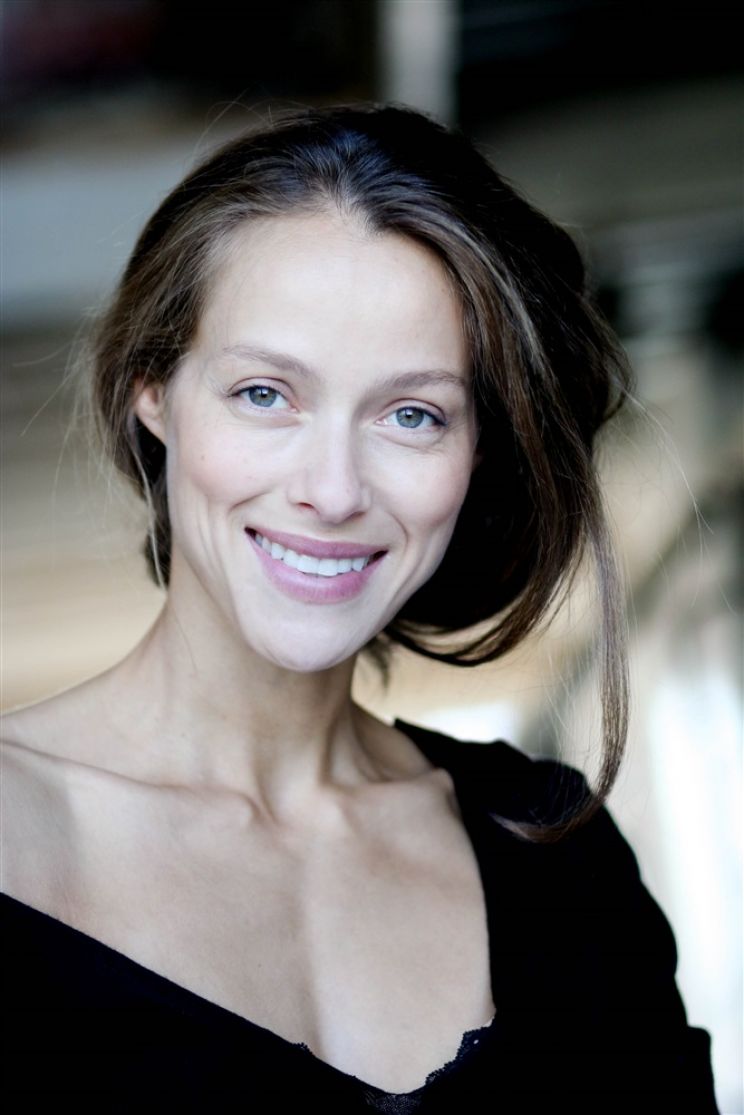 Estelle Skornik