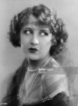 Estelle Taylor photo