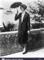 Estelle Taylor photo