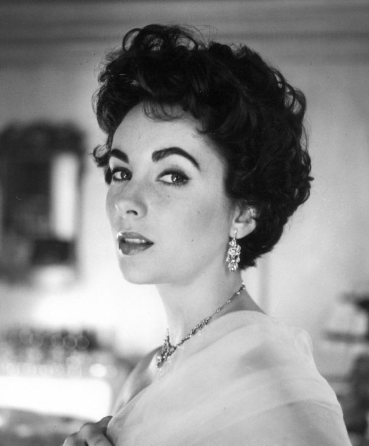 Estelle Taylor