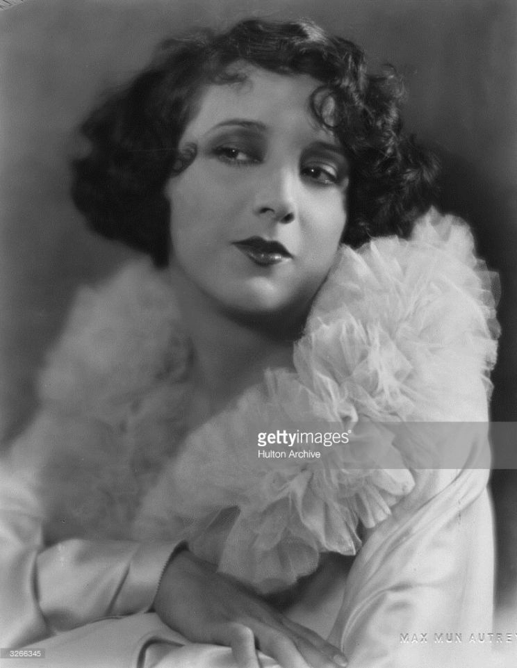 Estelle Taylor