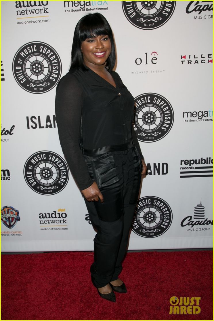 Ester Dean