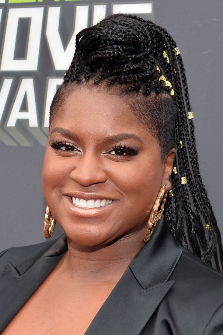 Ester Dean