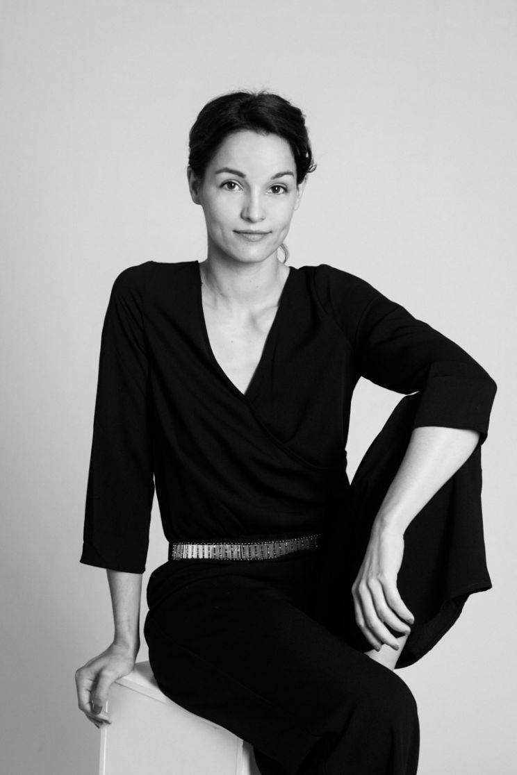 Esther Nubiola