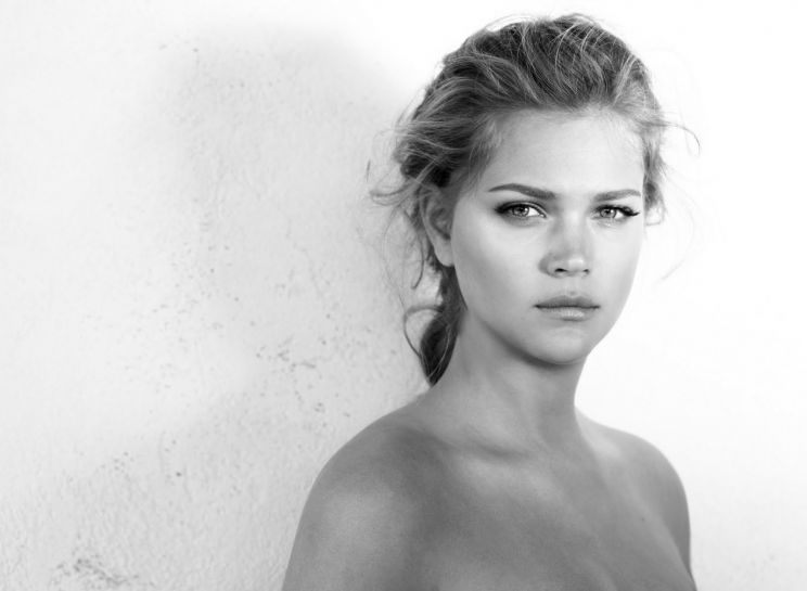 Esti Ginzburg