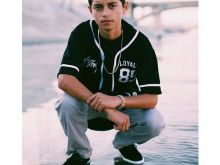 Ethan Cutkosky #141018 picture (Landscape Medium)