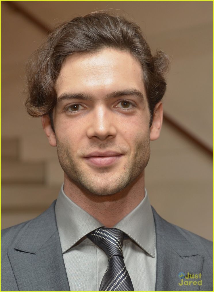 Ethan Peck