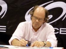 Ethan Phillips