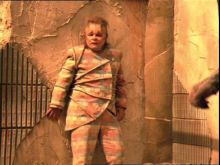 Ethan Phillips