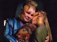 Ethan Phillips