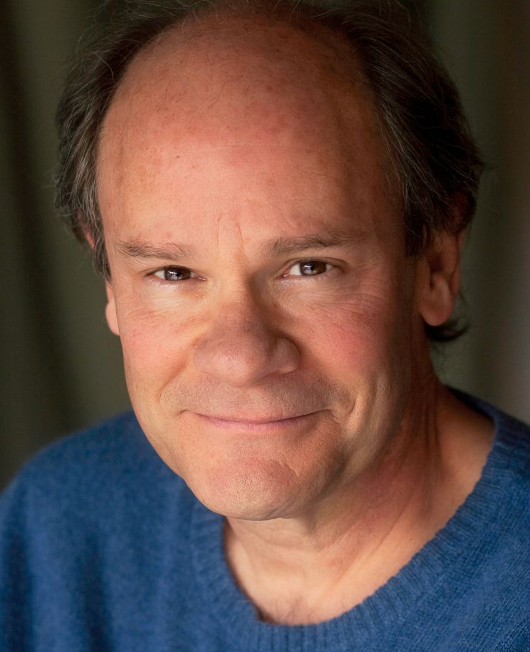 Ethan Phillips