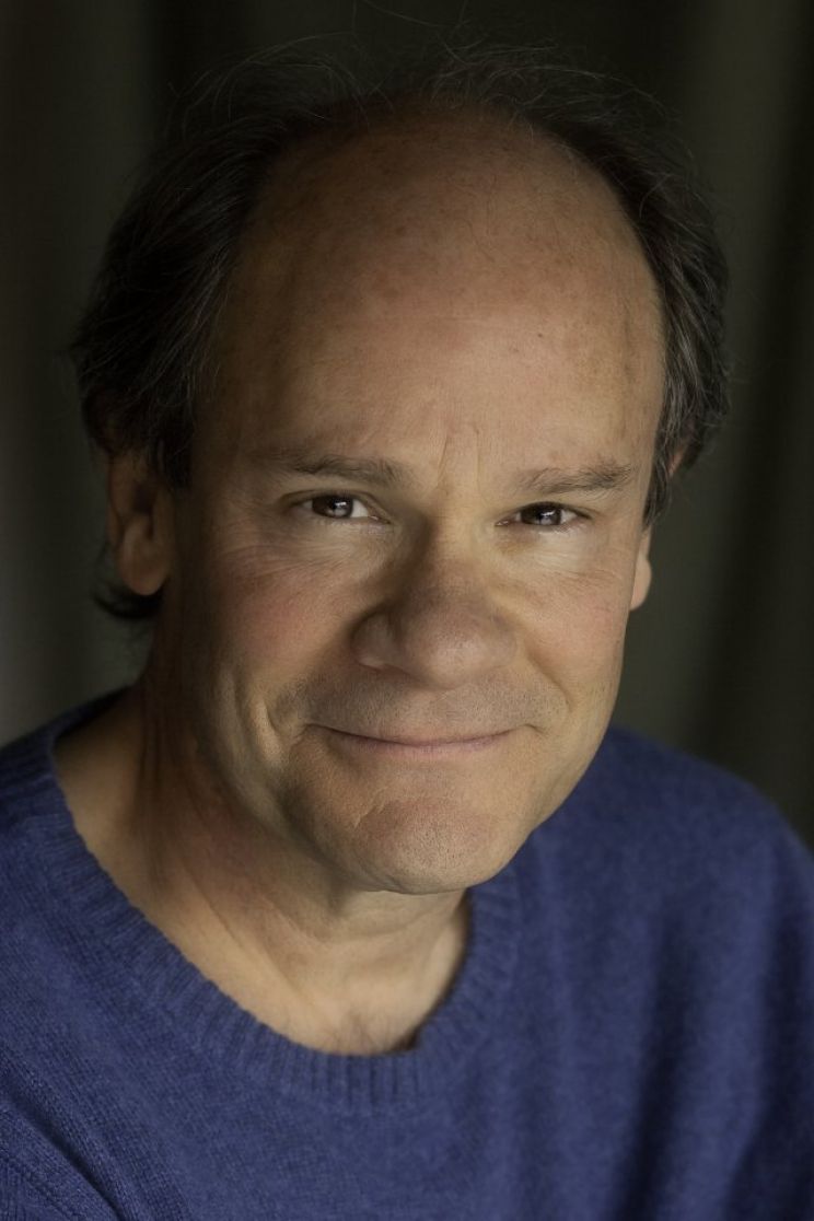 Ethan Phillips