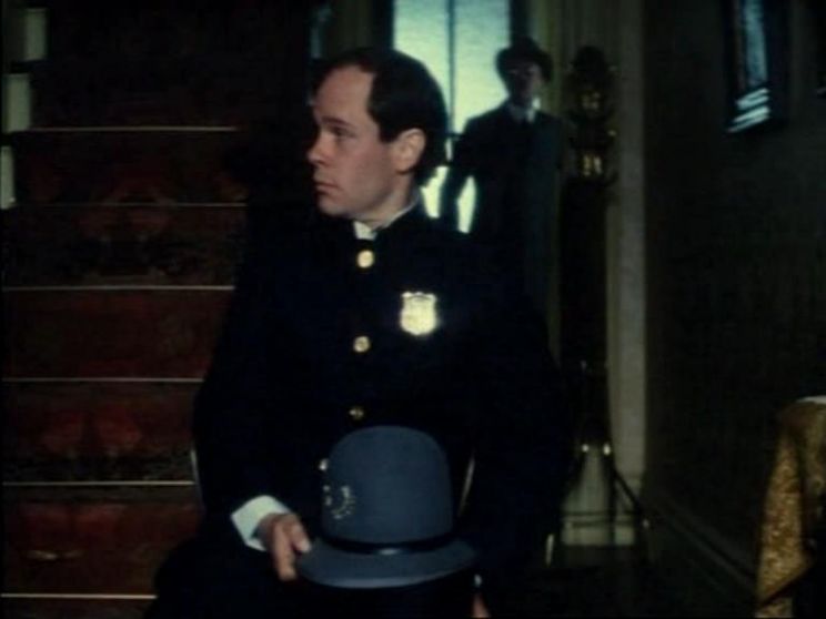 Ethan Phillips