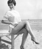 Eunice Gayson