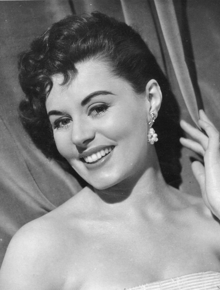 Eunice Gayson