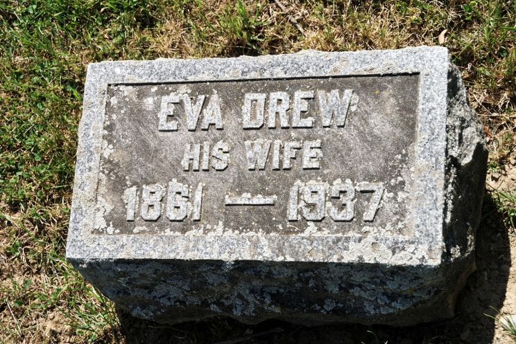 Eva Drew