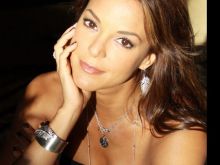 Eva LaRue