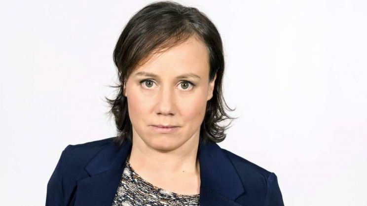 Eva Löbau