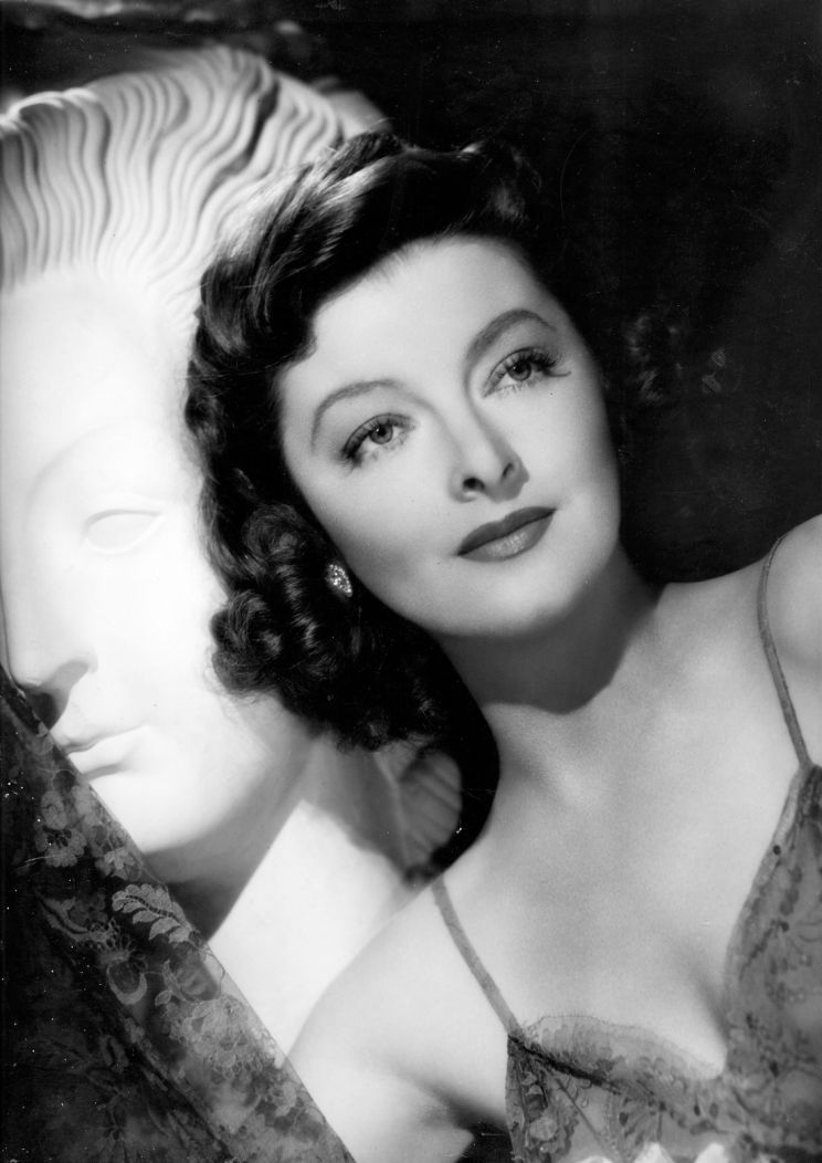Evalyn Knapp