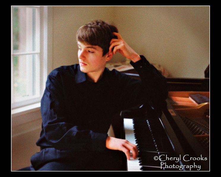 Evan Crooks