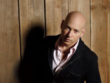 Evan Handler