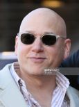 Evan Handler