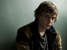 Evan Peters