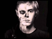 Evan Peters