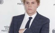 Evan Peters