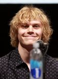 Evan Peters