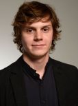 Evan Peters