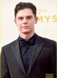 Evan Peters