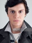 Evan Peters