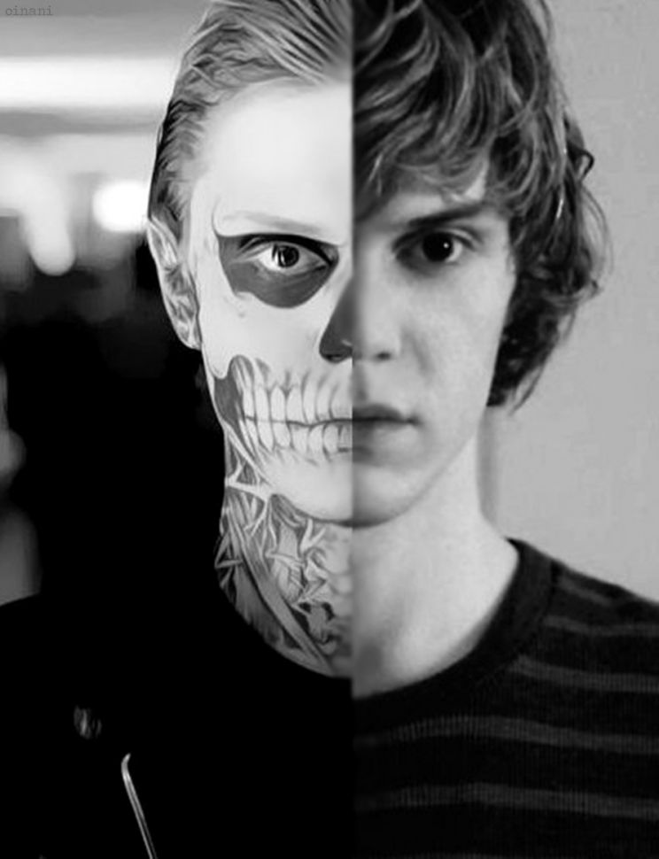 Evan Peters