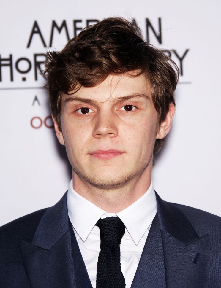 Evan Peters