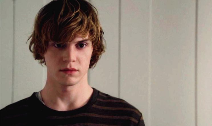 Evan Peters