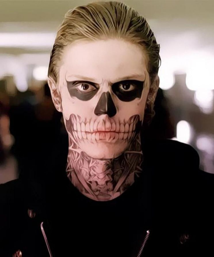 Evan Peters