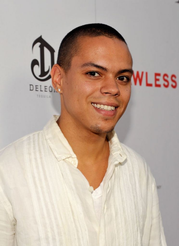 Evan Ross