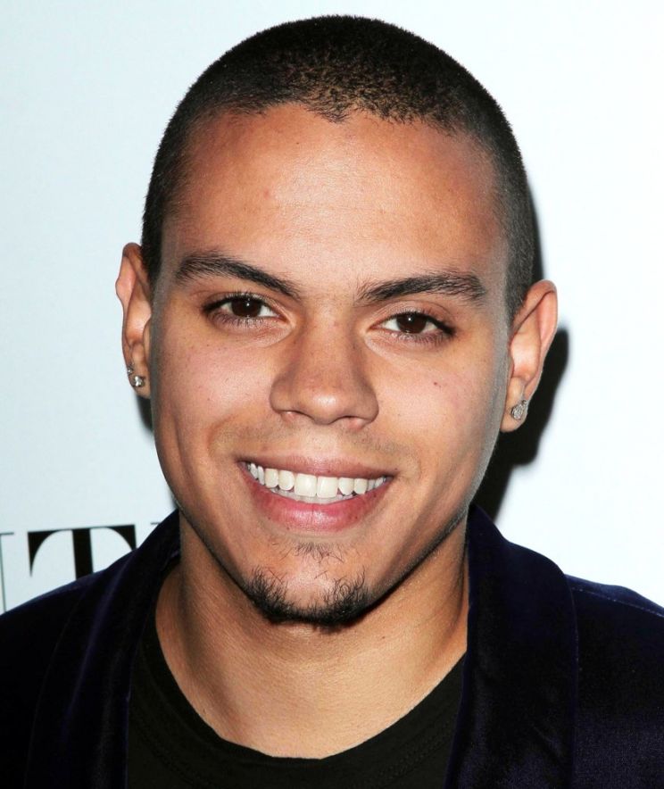 Evan Ross