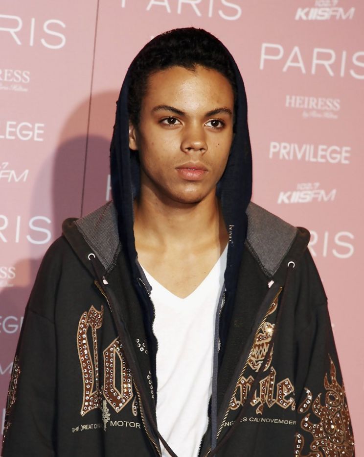 Evan Ross