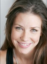Evangeline Lilly #8948 picture (Portrait Medium)